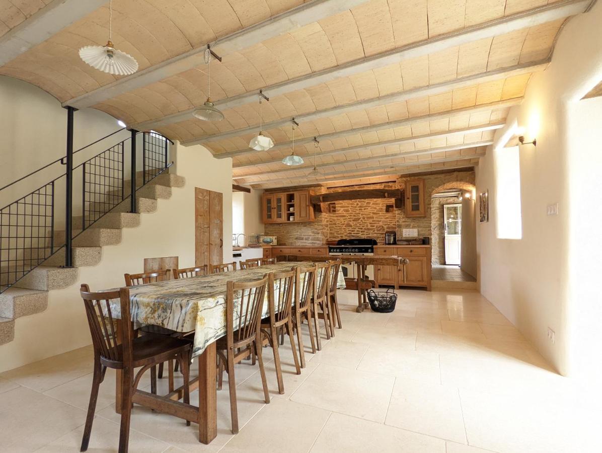 Maison Typique Bretonne Avec Toit De Chaume Camors Exteriör bild
